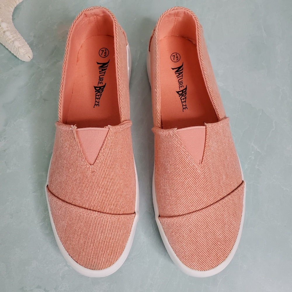 NEW Nature Breeze Blush Slip On Sneakers - Picture 3 of 5